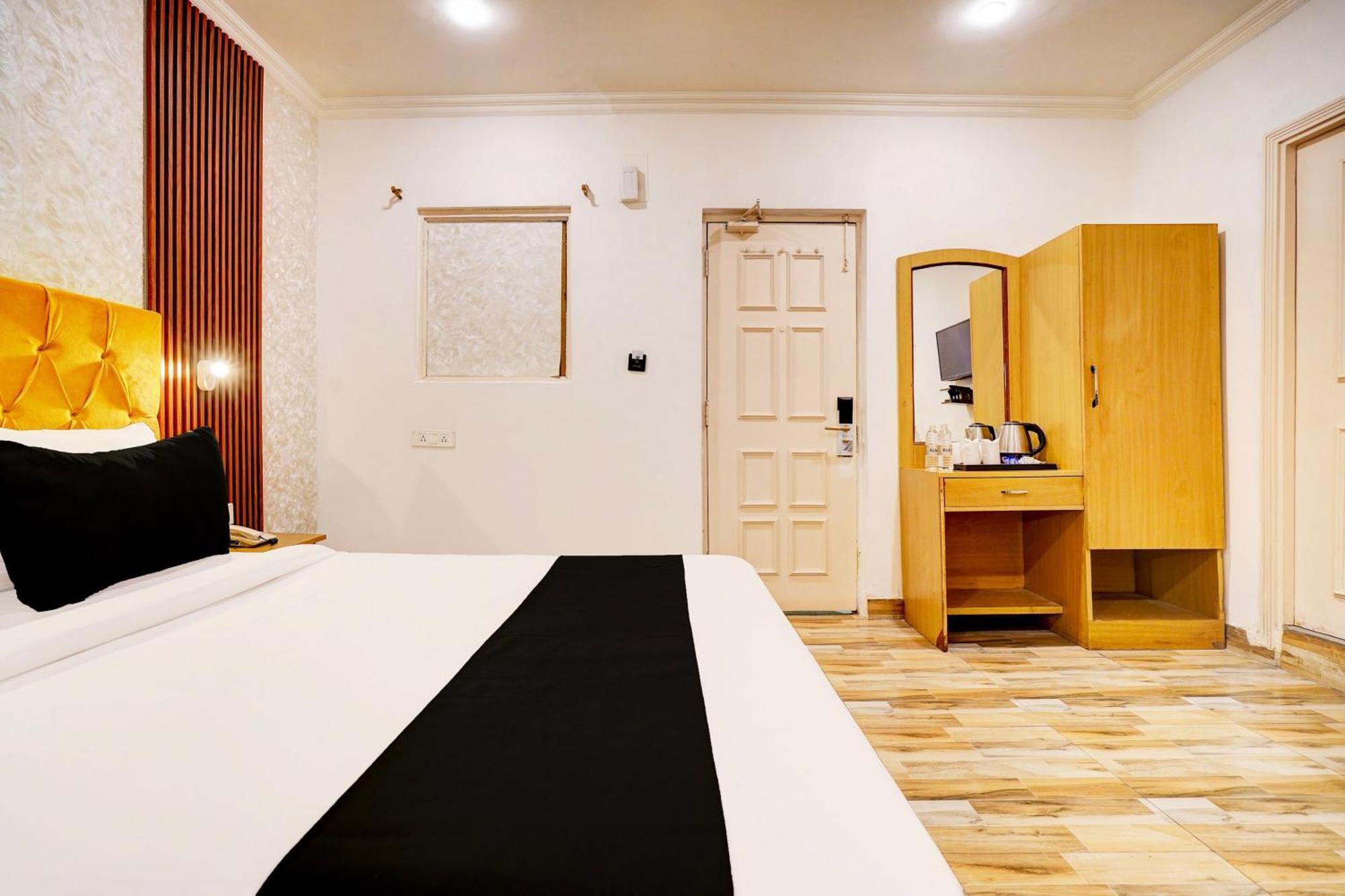 Super Townhouse Jageer Palace Near Mayapuri Chowk New Delhi Ngoại thất bức ảnh